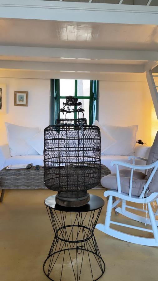 Hypate, Traditional Island Cottage Chalki Town 외부 사진